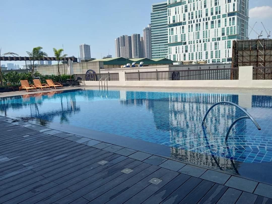 Manhattan Plaza Tower 1 Quezon City Eksteriør billede